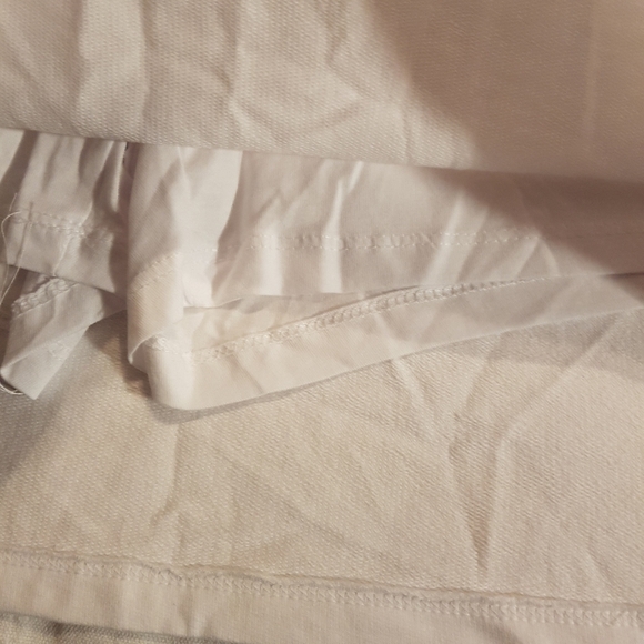 Eh! Canada Flag women's size 1X designed with modesty shorts NWT - Picture 3 of 6